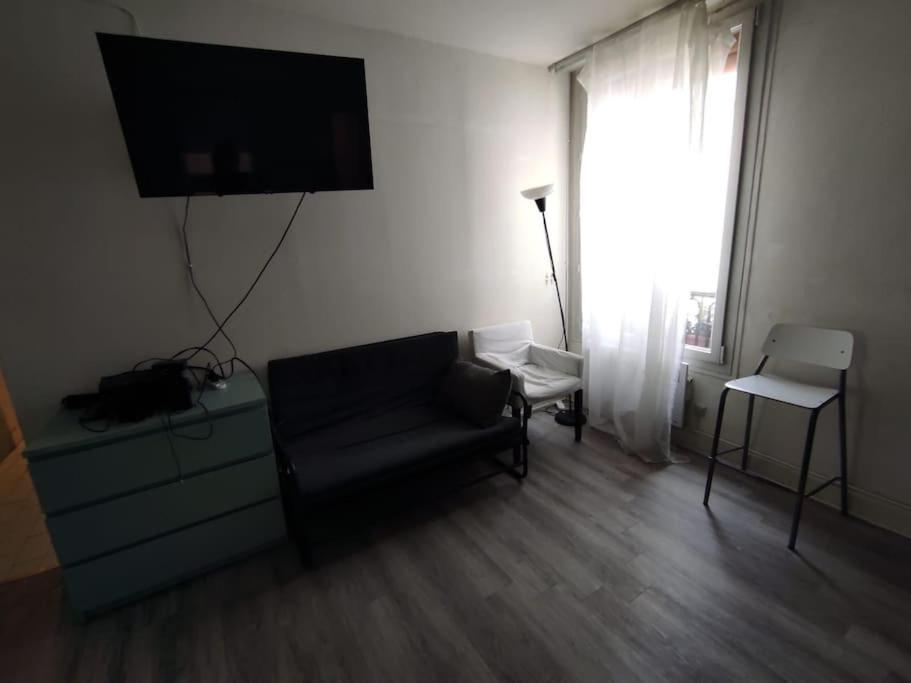 Apartment Pl Republique Paris Extérieur photo