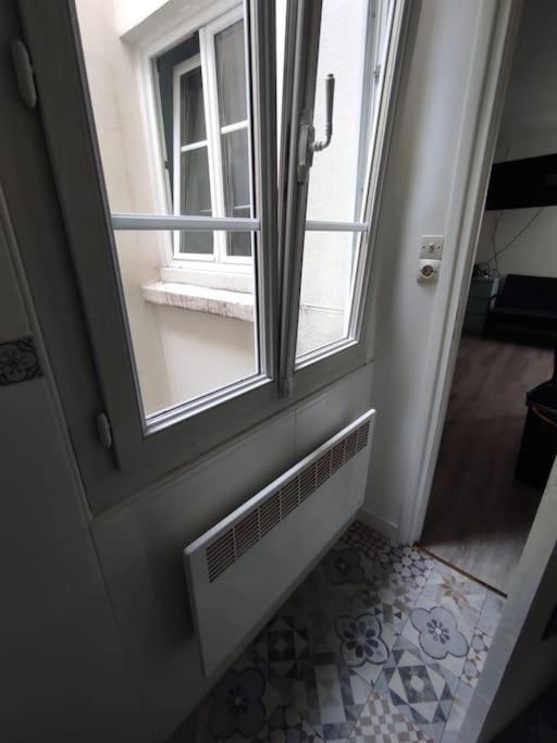 Apartment Pl Republique Paris Extérieur photo